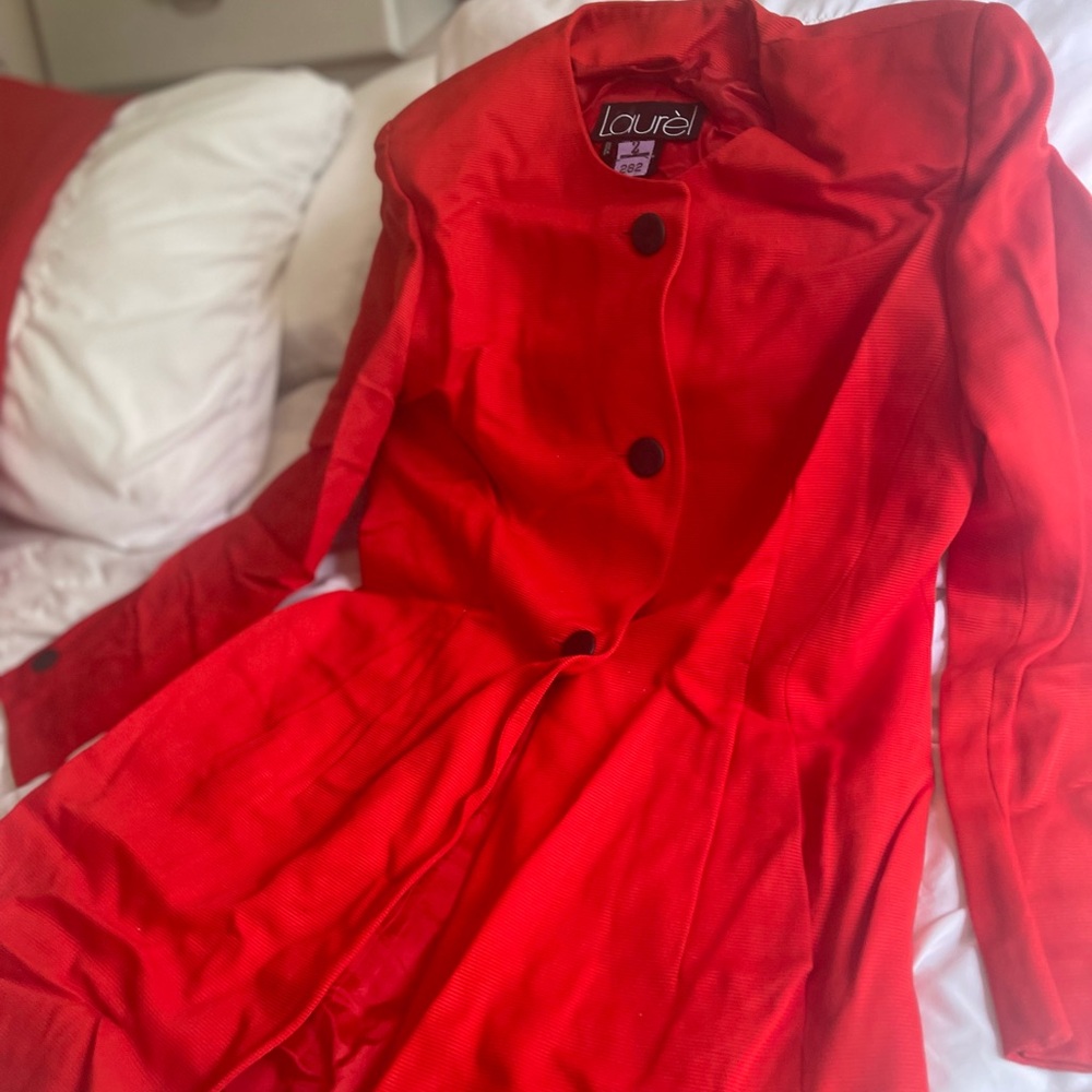 Vibrant Red Pantsuit with Sleek Design